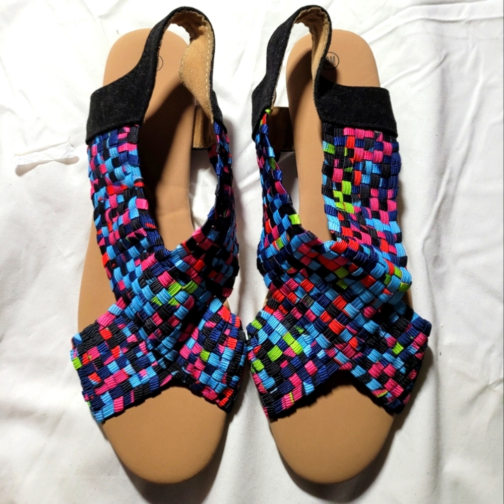 Women's AmeriMark Pleasing Slingback Sandals Shoes Multi-colored Size 10M